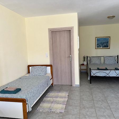 Lotus Studio Apartment North Lixouri Luaran gambar