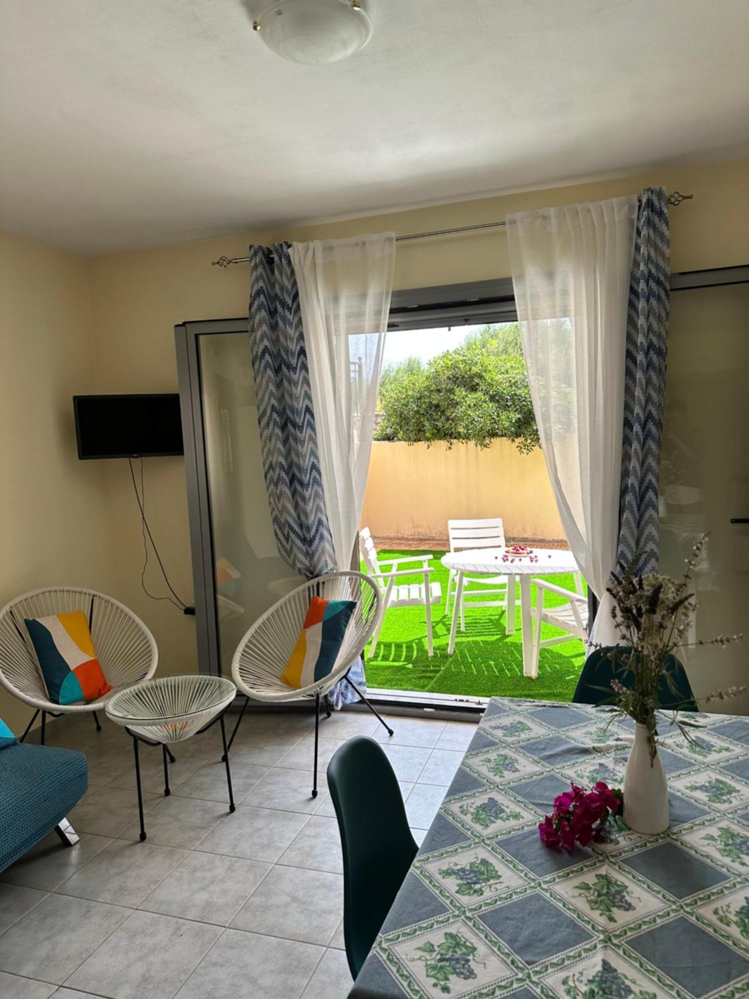 Lotus Studio Apartment North Lixouri Luaran gambar