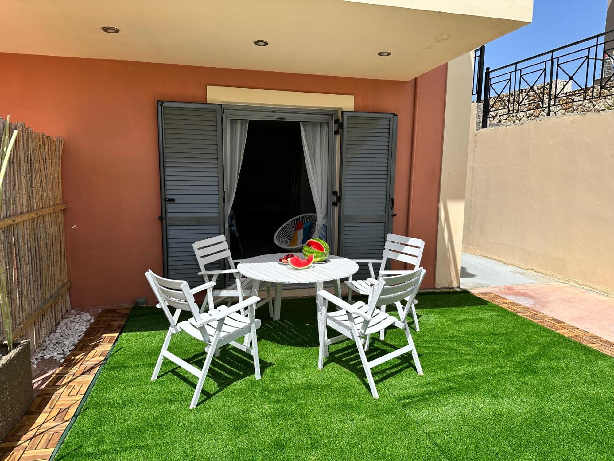 Lotus Studio Apartment North Lixouri Luaran gambar